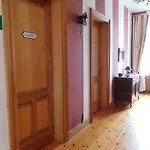 La Cle Des Sens Bed & Breakfast 3*